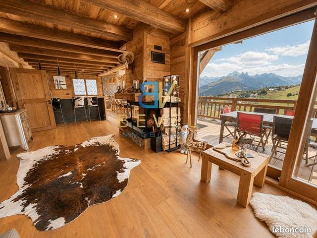 Chalet 8 pièces 242 m²