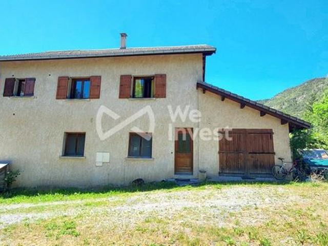 Chalet 8 pièces 300 m²