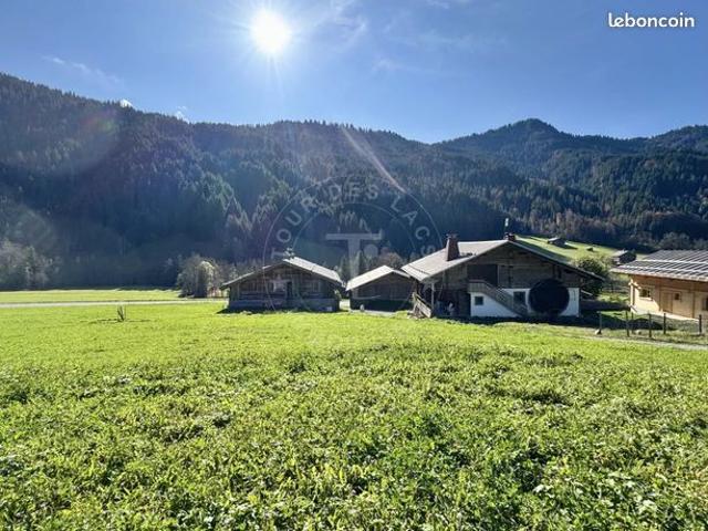 Chalet 8 pièces 331 m²