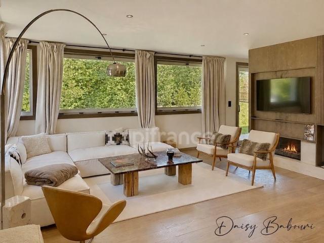 Chalet 8P 220m2 Megève centre 196m² Megève