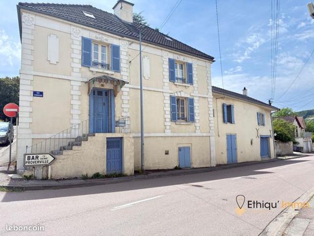 Chalet 9 pièces 182 m²