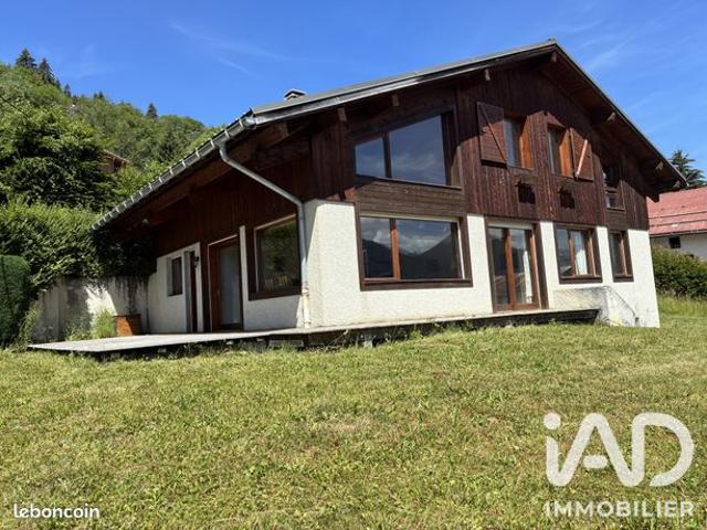 Chalet 9 pièces 190 m²