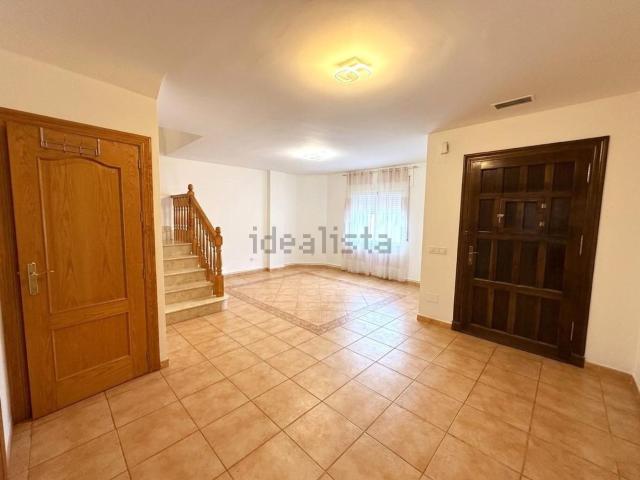Chalet, Coin