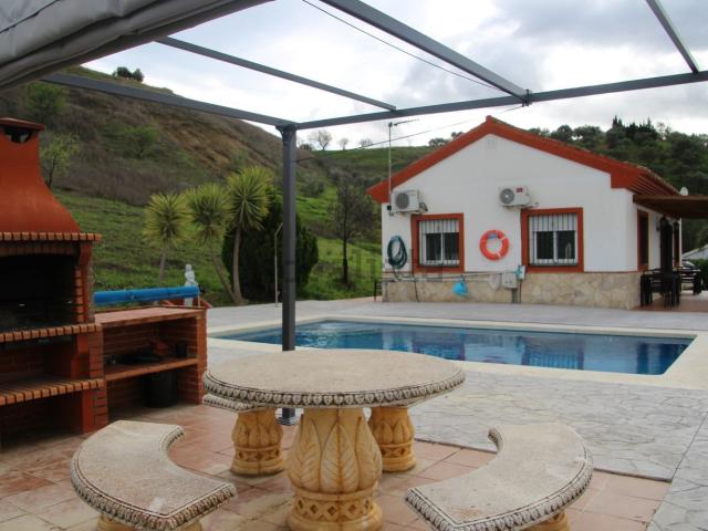 Chalet, Coin