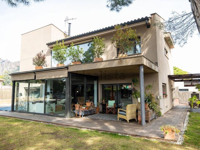 Chalet, Collbató