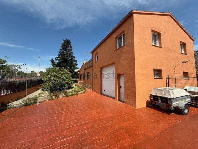 Chalet, Collbató