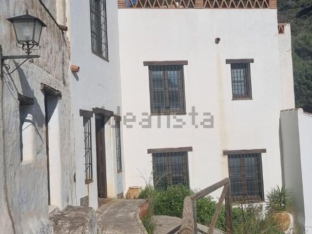 Chalet, Competa
