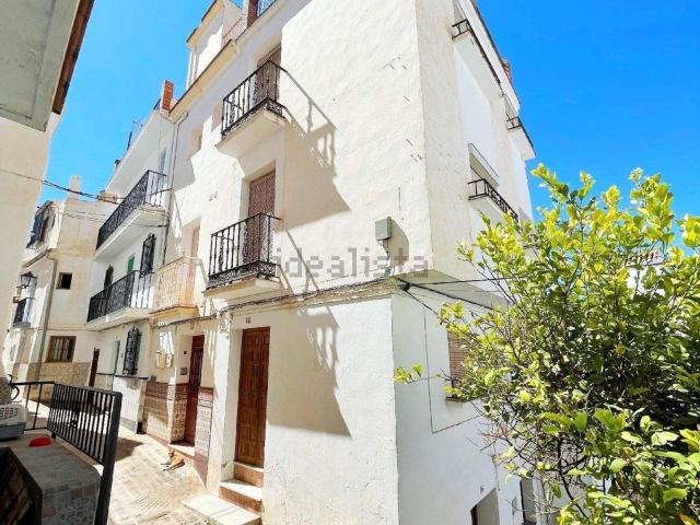 Chalet, Competa