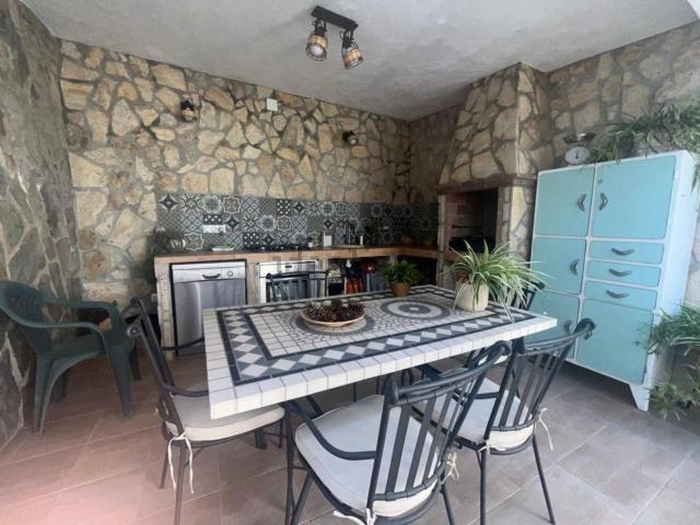 Chalet, Competa