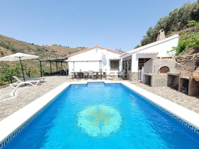 Chalet, Competa