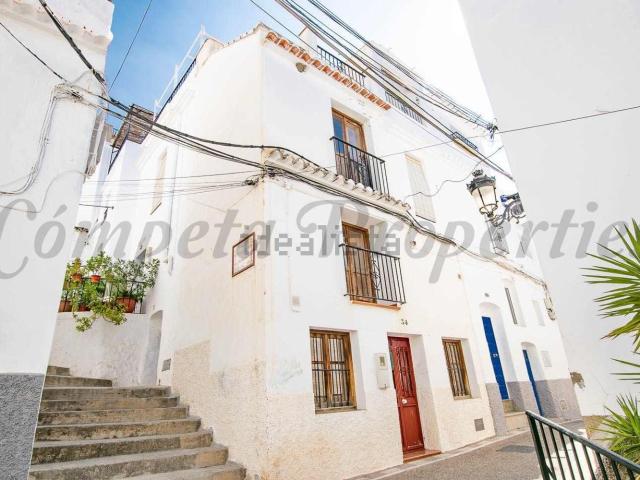 Chalet, Competa