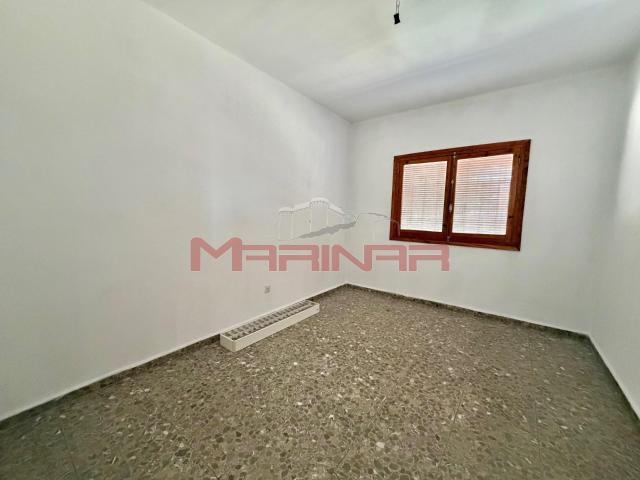 Chalet con Nave en Seseña