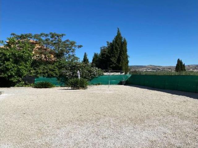 Chalet con parcela, chimenea y jardín en Manzanete, Pliego
