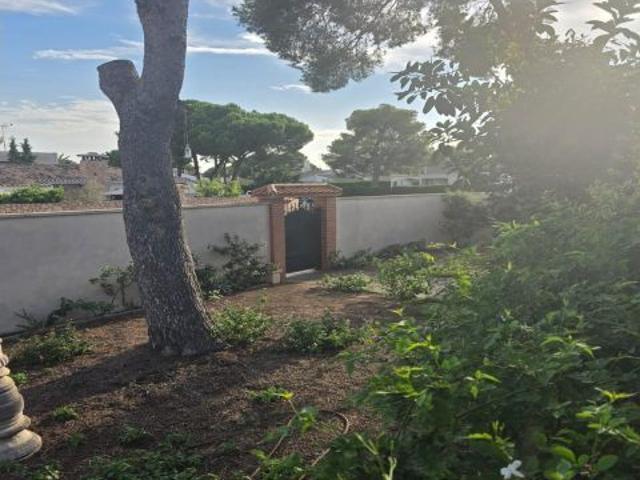 Chalet con parcela en Campoamor