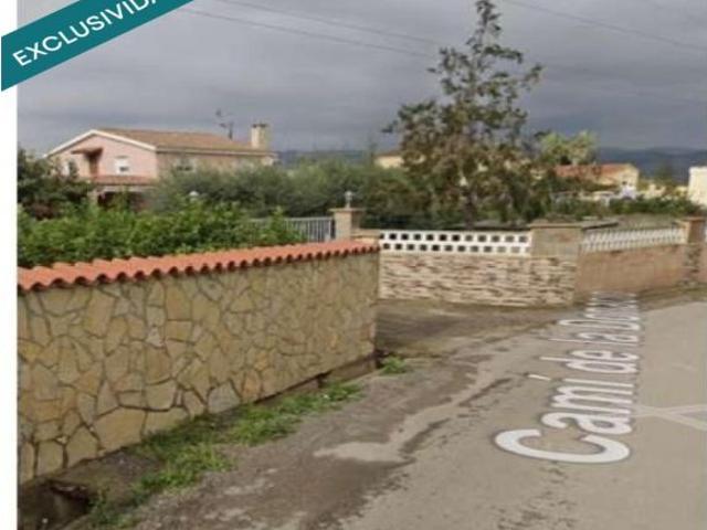 Chalet con parcela en Castellón de la Plana