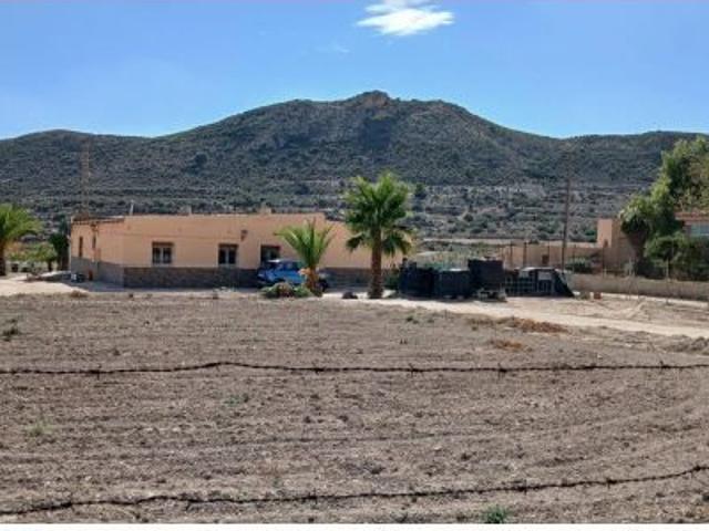 CHALET CON PISCINA PARA ENTRAR A VIVIR