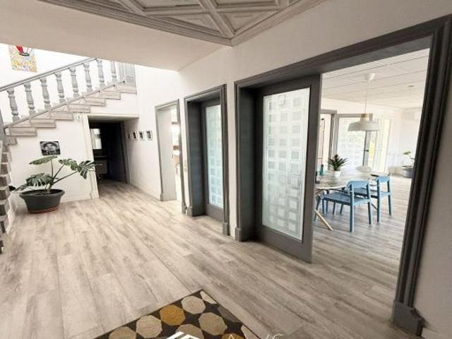 Chalet con piscina, vistas a la Serra de Tramuntana y licencia turística entre Inca y Binissalem