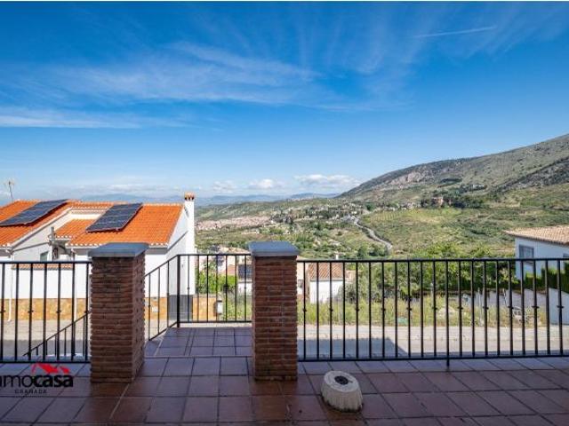 CHALET CON PISCINA Y VISTAS PANORÁMICAS