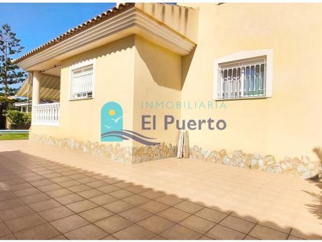 CHALET CON PISCINA Y GRAN PARCELA EN BOLNUEVO – REF. 1826