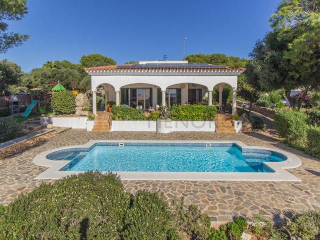 Chalet con piscina y licencia turística en venta en Binibeca 0m² Sant Lluís