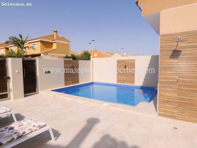 ¡Chalet con piscina y mucho más!