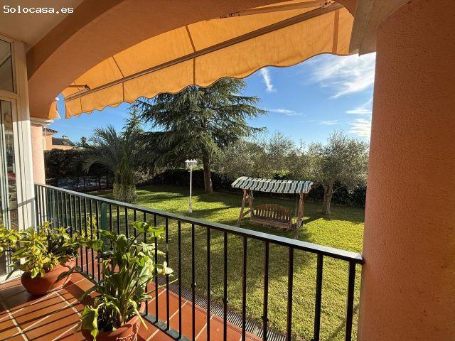 CHALET CON PISCINA Y PISTA DEPORTIVA EN URBANIZACION LAS LOMAS LOS MONTITOS