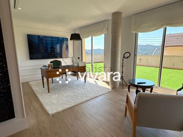 Chalet, Vallirana
