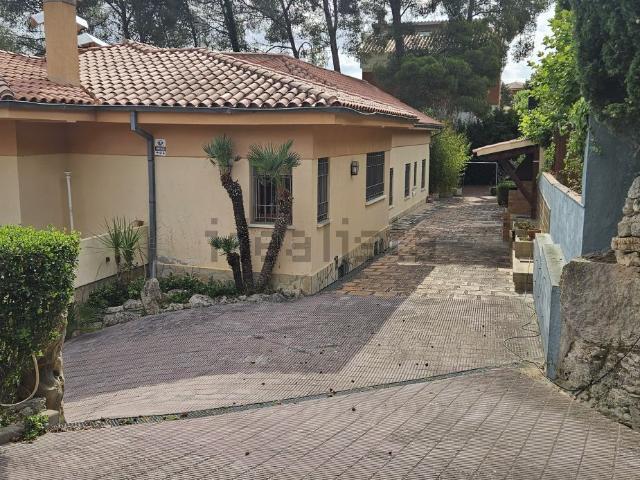 Chalet, Corbera de Llobregat