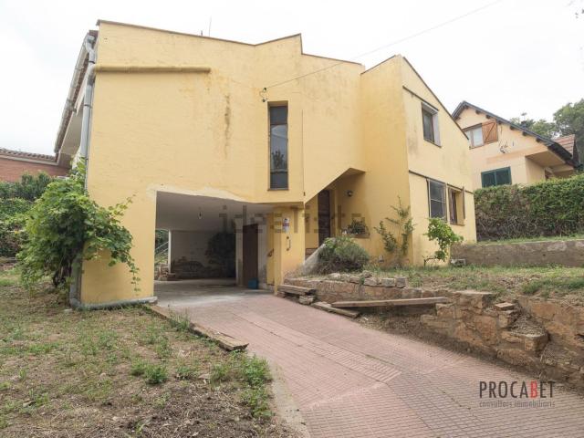 Chalet, Corbera de Llobregat