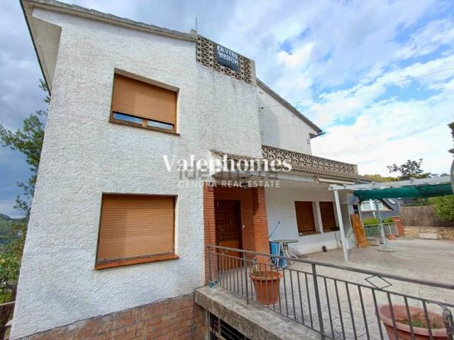 Chalet, Corbera de Llobregat