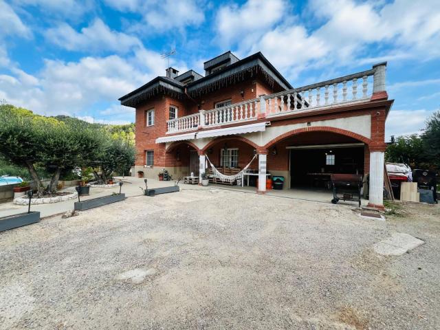 Chalet, Corbera de Llobregat