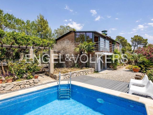 Chalet, Corbera de Llobregat