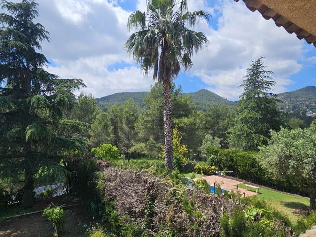 Chalet, Corbera de Llobregat