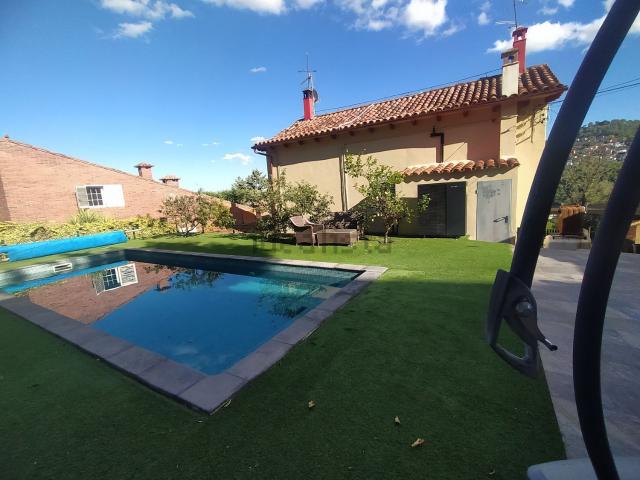 Chalet, Corbera de Llobregat