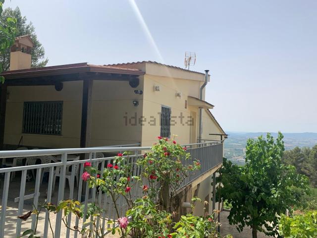 Chalet, Corbera de Llobregat