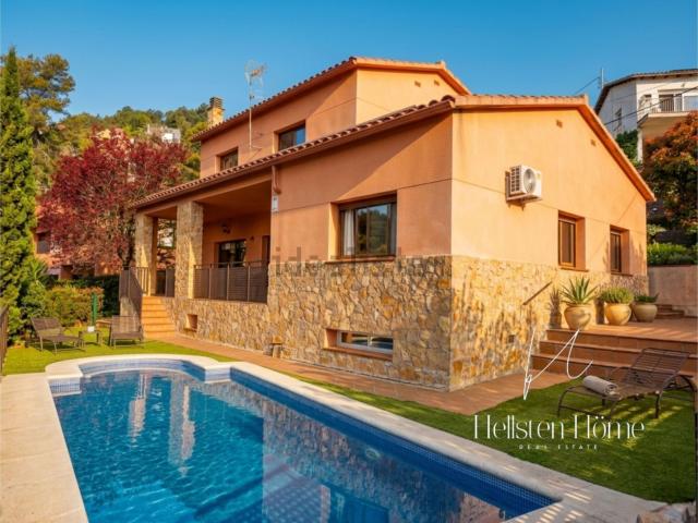 Chalet, Corbera de Llobregat