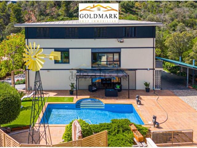 Chalet, Corbera de Llobregat