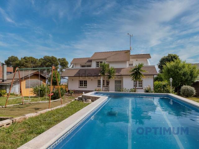 Chalet, Corbera de Llobregat