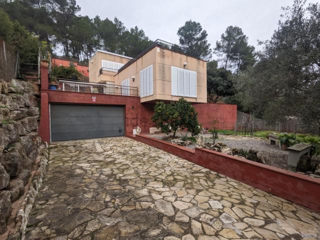 Chalet, Corbera de Llobregat