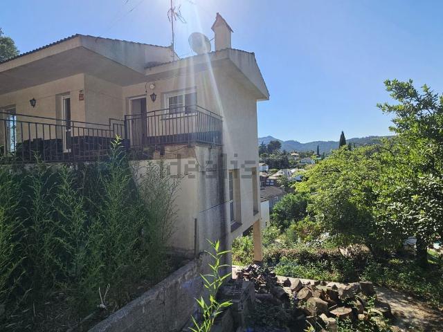 Chalet, Corbera de Llobregat