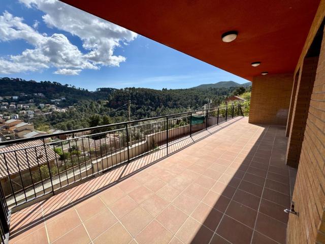 Chalet, Corbera de Llobregat