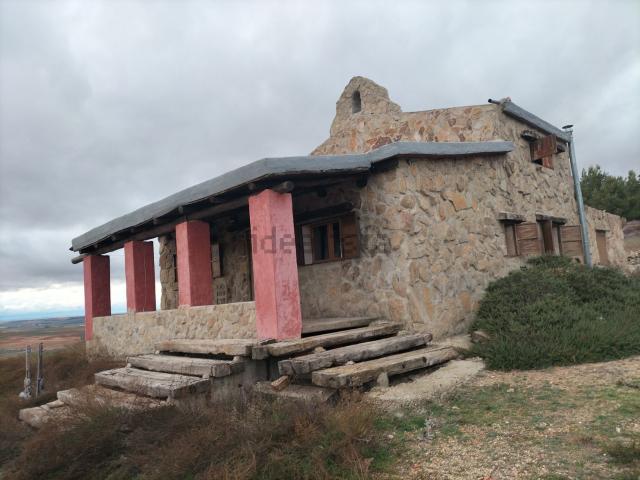 Chalet, Coreses