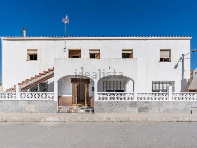 Chalet, Cortes de Baza