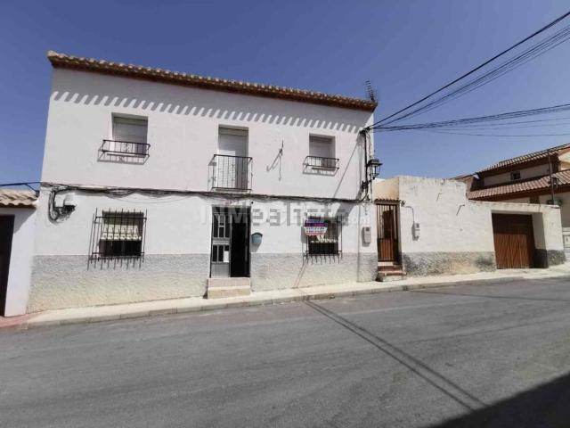 Chalet, Cortes de Baza