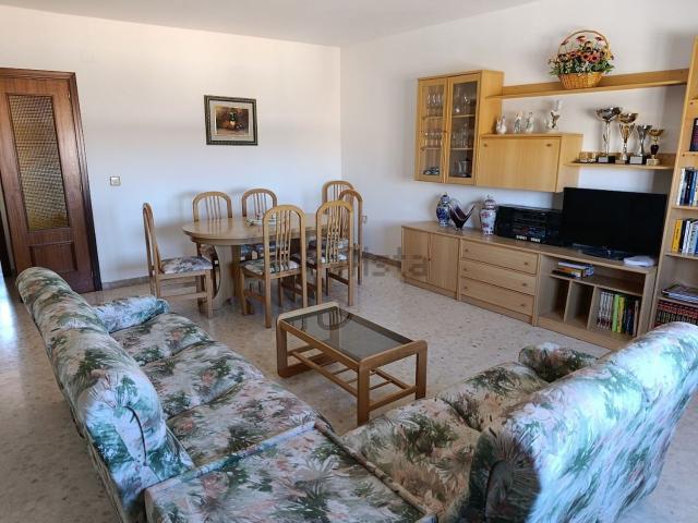 Chalet, Cortes de Baza