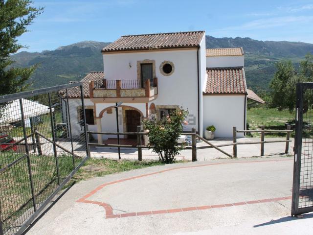 Chalet, Cortes de la Frontera