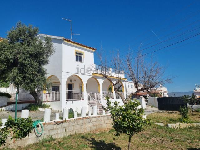 Chalet, Cortijo de Maza Finca Monsalvez El Olivar, Málaga