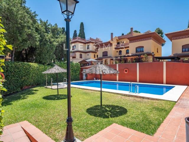 Chalet, Cortijo de Maza Finca Monsalvez El Olivar, Málaga