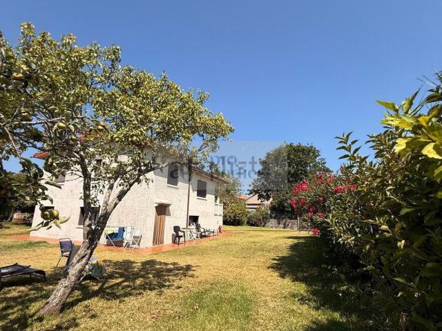 Chalet, Coruxo, Vigo