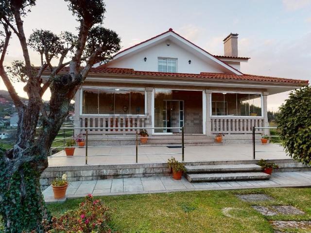 Chalet, Coruxo, Vigo